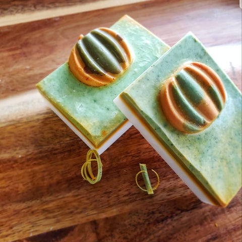 PUMPKIN HARVEST BAR SOAP WITH SPIRULINA & ORGANIC TURMERIC. INFUSED WITH  LAVENDER & PATCHOULI ESSENTIAL OILS.
